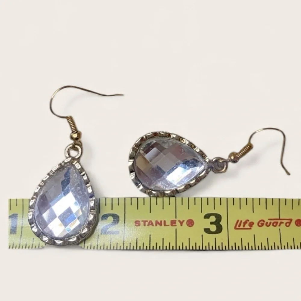 TEARDROP DANGLE EARRINGS Vintage Gold Tone Setting and Crystal Stone Center